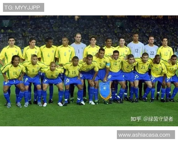 足球明星的薪资揭秘他们的收入来源与职业生涯的经济价值分析